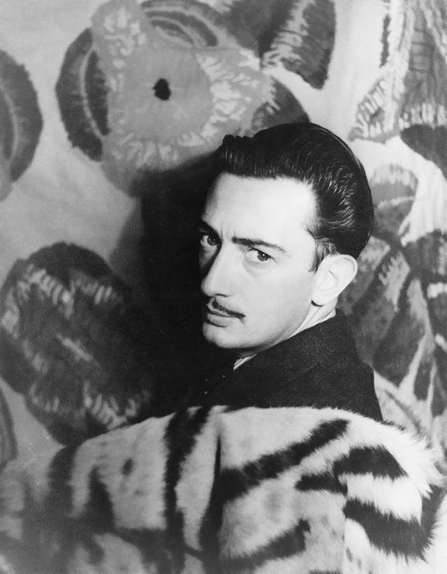 Muzeul Brukenthal aduce la Sibiu prima expoziție Salvador Dali