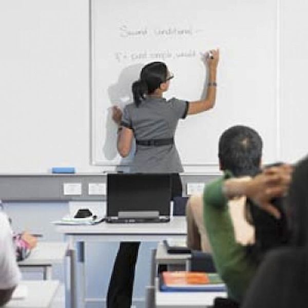 1.400 de cadre didactice pot beneficia de proiectul ULBS, „e-Mentor”