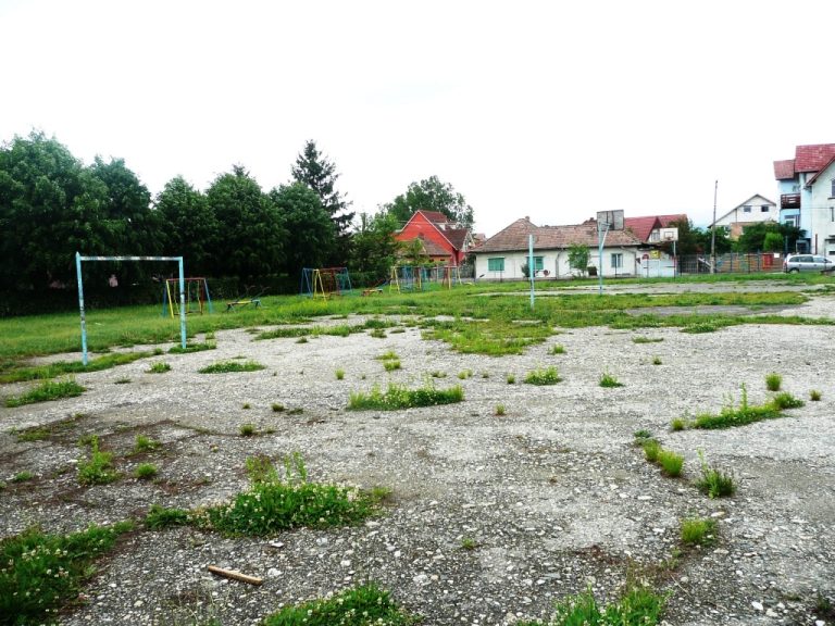 Cu biletul la tombola Obor Fest mergi la Disneyland şi ajuţi la construirea unui loc de joacă pentru 280 de copii