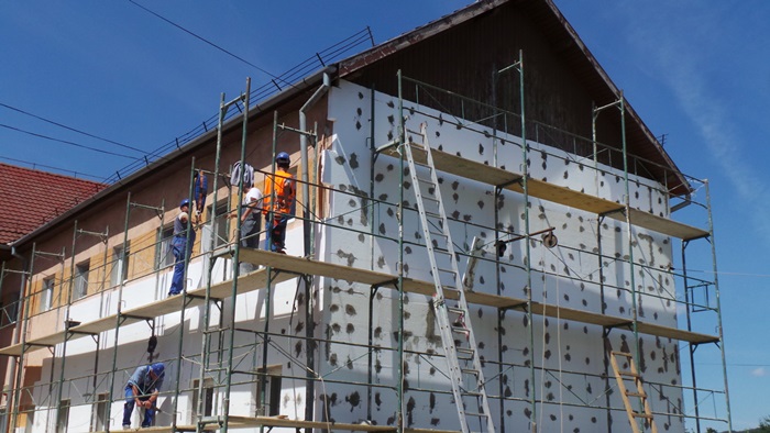 Unitățile de învățământ din Mediaș vor avea parte de lucrări de modernizare, pe perioada verii