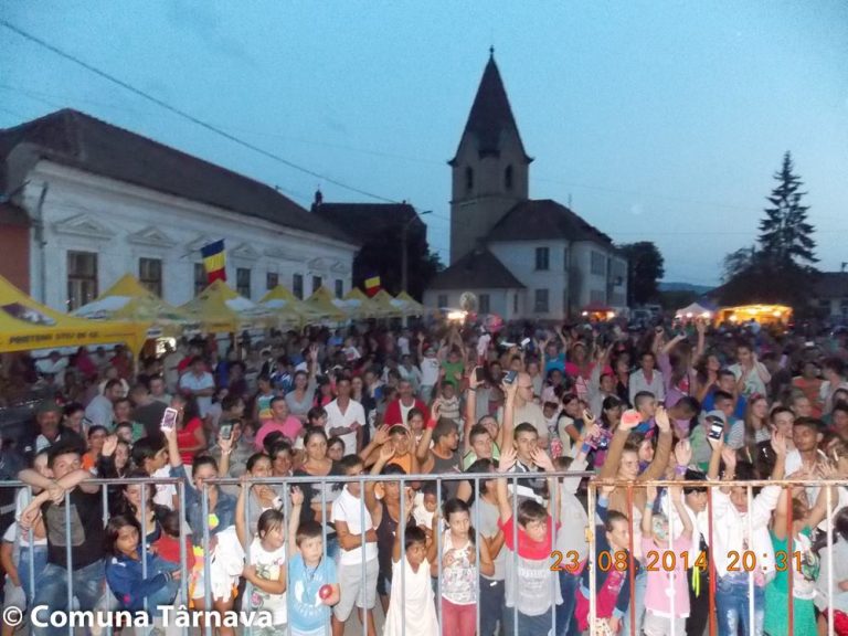 FOTO: Peste 2.000 de persoane la Festivalul Tineretului de la Tîrnava