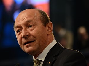 Traian Băsescu, investitor la bursă: A cumpărat aproape 3.000 de acțiuni Romgaz și titluri de stat în dolari