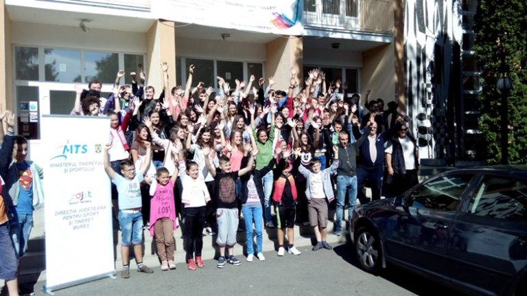 Membrii Asociaţiei Dacris 2012 Mediaş, participanţi la Tabăra Naţională de Muzică