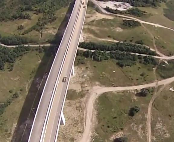 STADIUL LUCRĂRILOR LA AUTOSTRADA SIBIU-ORĂȘTIE/VEZI FILMAREA AERIANĂ