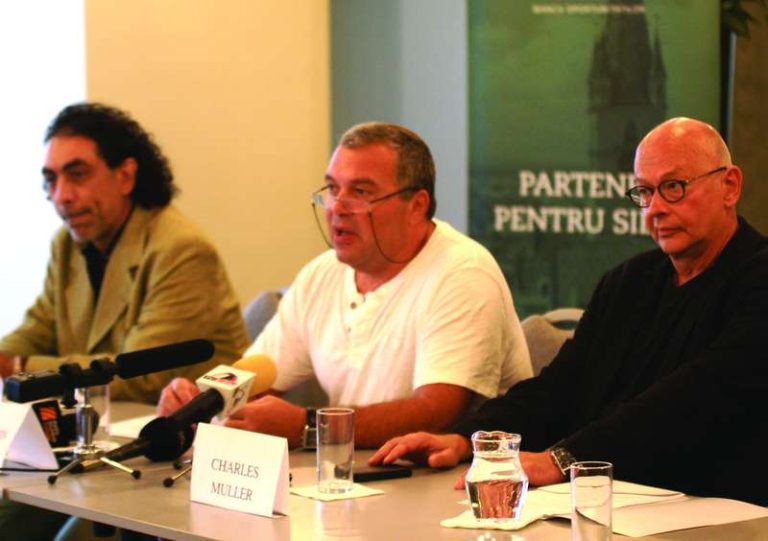 Toamna premierelor la Teatrul „Radu Stanca”