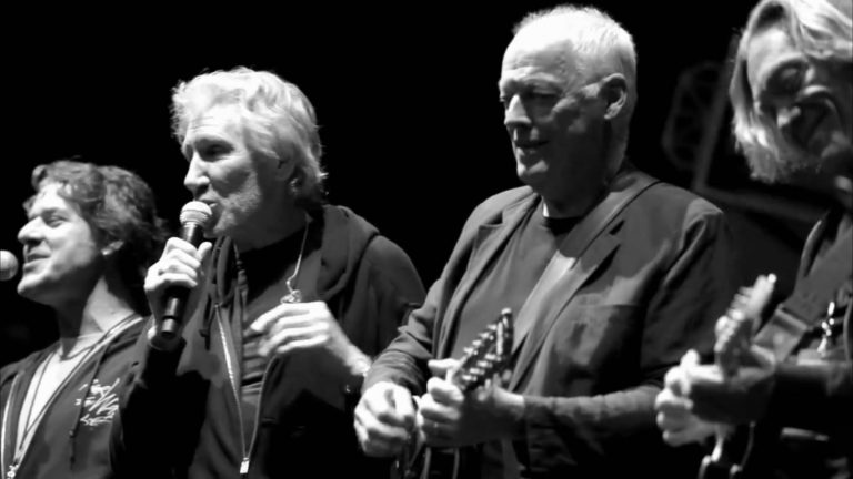 Pink Floyd își lansează noul album, după o pauză de 20 de ani