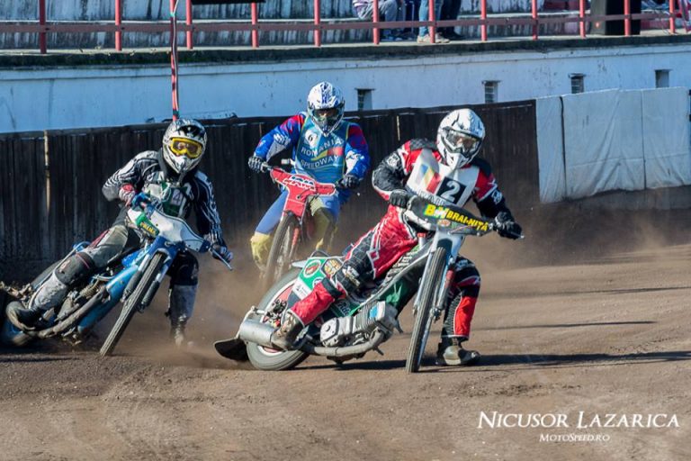 Spectacolul pe două roţi revine pe stadionul Voinţa din Sibiu cu etapele VII şi VIII ale Campionatului Naţional de Dirt Track