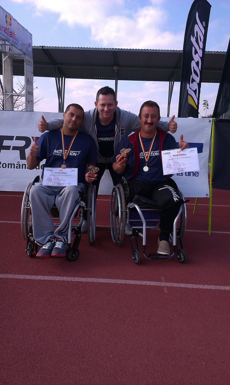 Rezultat minunat : Ovidiu Albu şi Gheorghe Iurescu pe podiumul „Paratriathlon 2014”