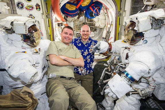 Spațiul, ultima frontieră. Imagini uimitoare cu astronauți în afara stației spațiale