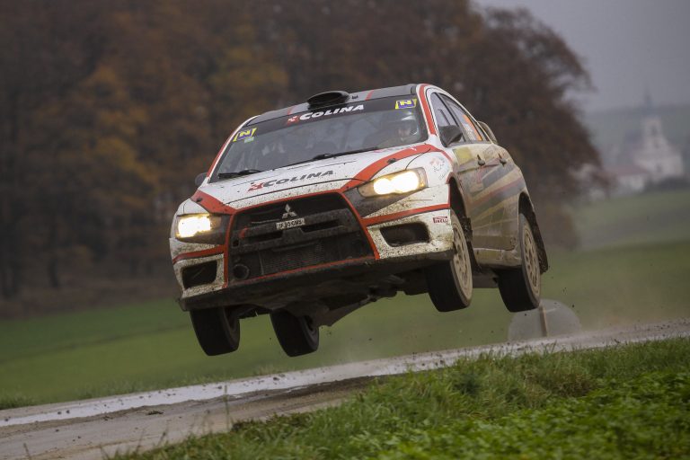 Premieră în Campionatul Naţional de Raliuri : Sibiul devine primul oraş cu o echipă exclusiv locală