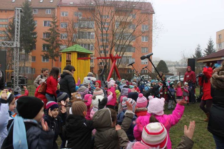 300 de „Elefănței Curioși” au sărbătorit noua denumire a Grădiniței nr.38/Galerie foto