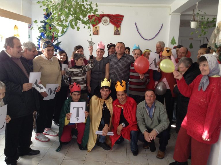 FOTO: 3 ani de activitate pentru C.R.R.P.H. Mediaș, de Ziua Internațională a Persoanelor cu Handicap