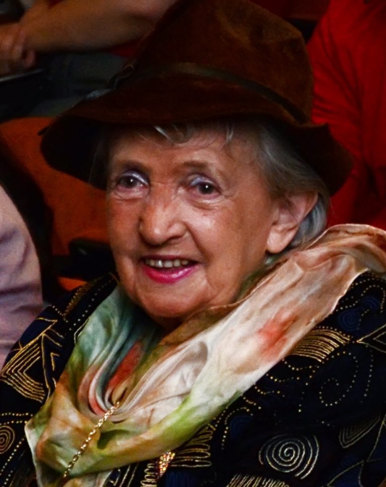 O legendă a teatrului, Lilly Krauss Kalmar la 91 de ani
