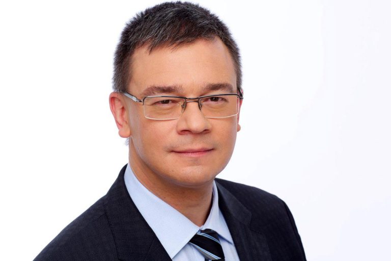Mihai Răzvan Ungureanu, numit consilier personal al preşedintelui Klaus Iohannis