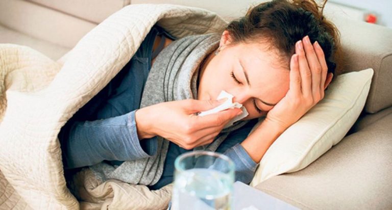 Situația s-a schimbat. Numărul virozelor şi pneumoniilor, în creştere
