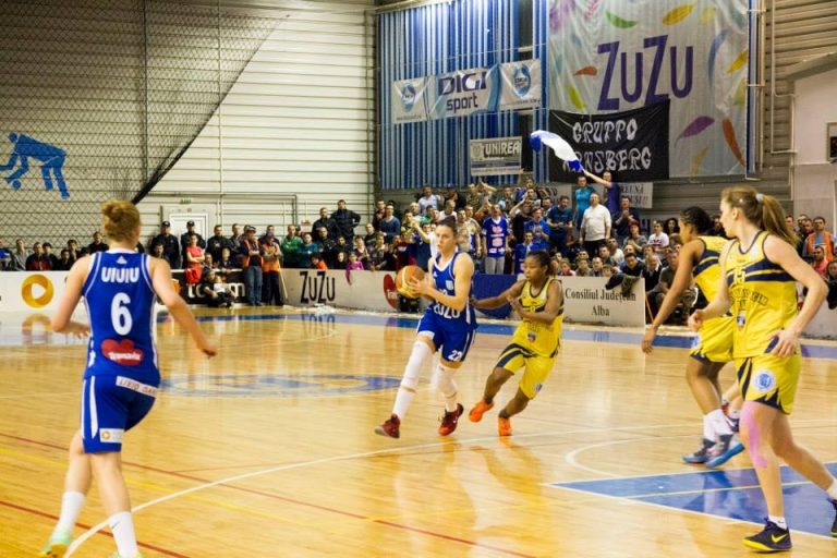 Record european pentru o sibiancă! Alexandra Uiuiu şi echipa sa au câştigat al unsprezecelea meci european la rând