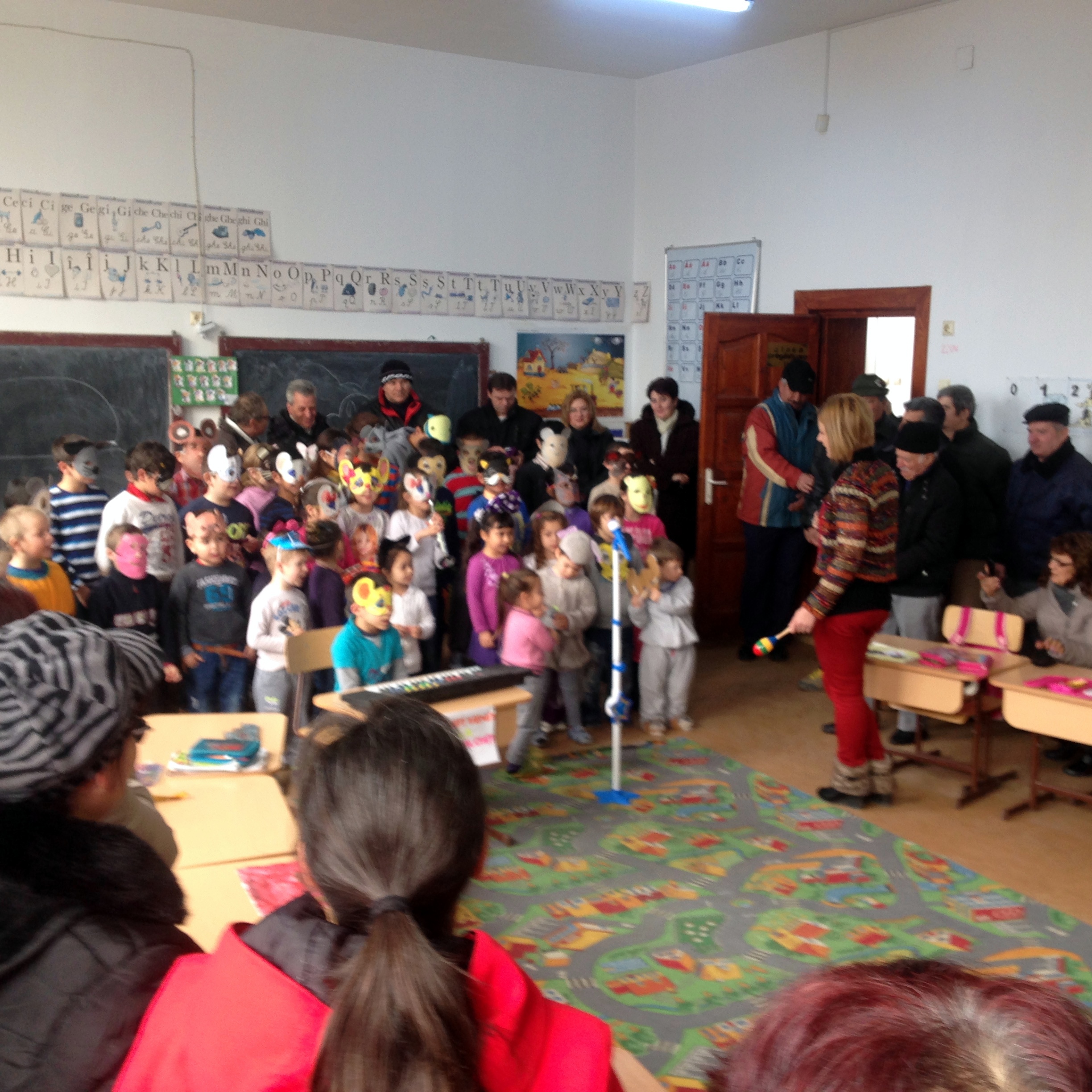 Proiect de suflet la Copșa Mică: “Școala și comunitatea”