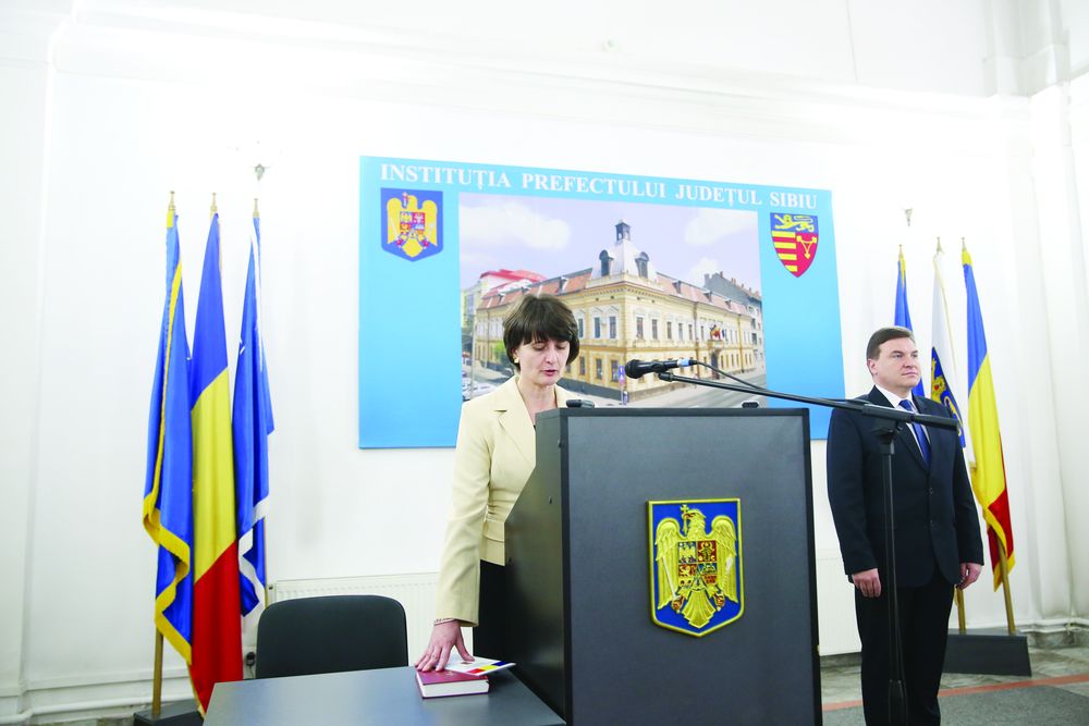 Noul subprefect, Anca Șndru, își consideră funcția o provocare. Galerie foto!