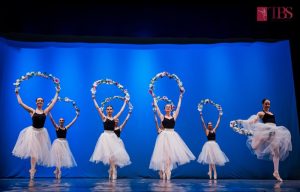 Tura Vura Uvertura balet comic TBS 9