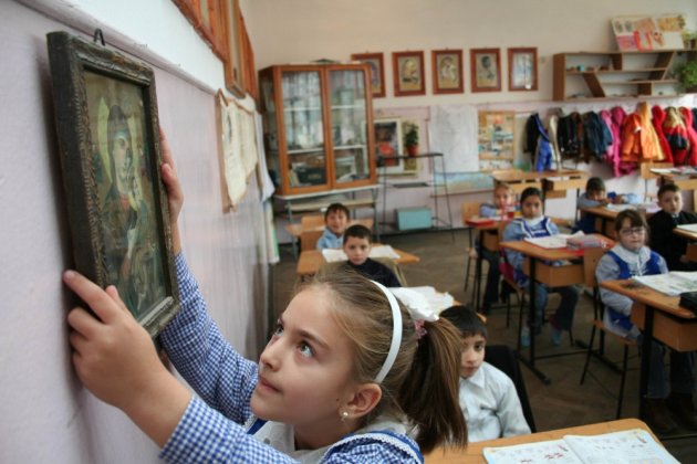 Peste 93 la sută din elevii județului Sibiu au depus cerere pentru ora de religie
