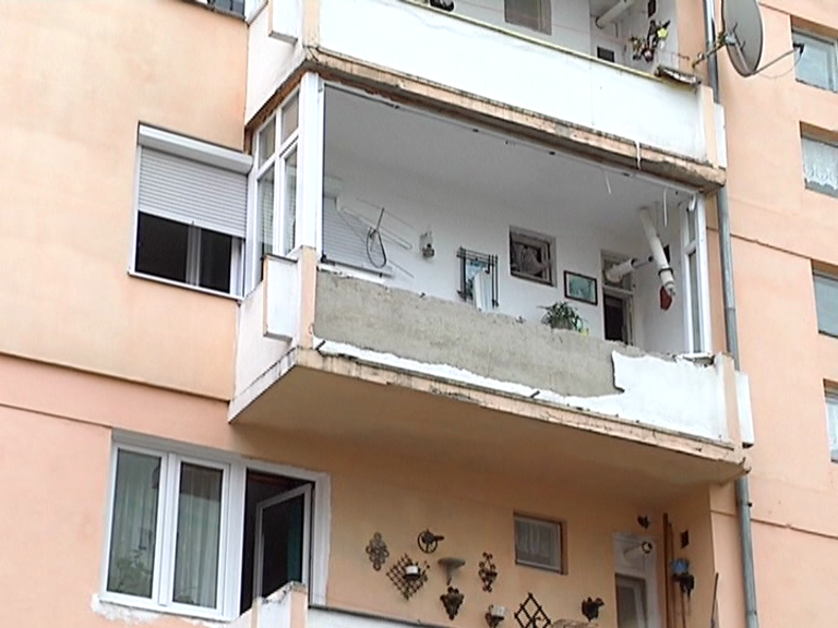 vlcsnap 2015 04 05 19h53m31s150