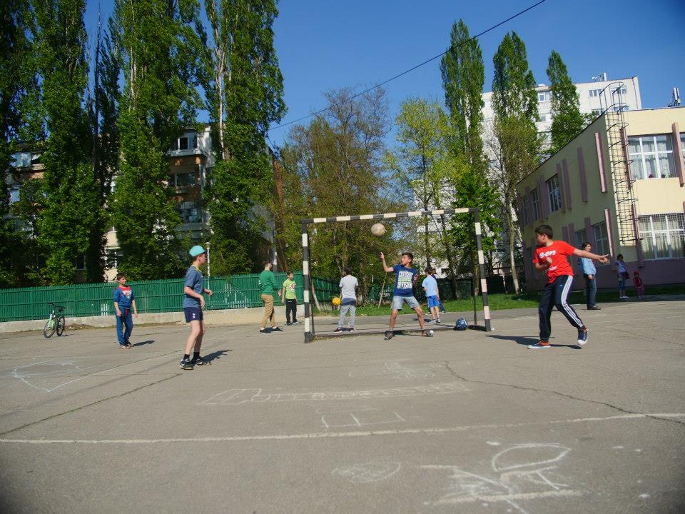“Caravana de Joacă” ajunge la Sibiu, toțí prichindeii sunt invitați la distracție