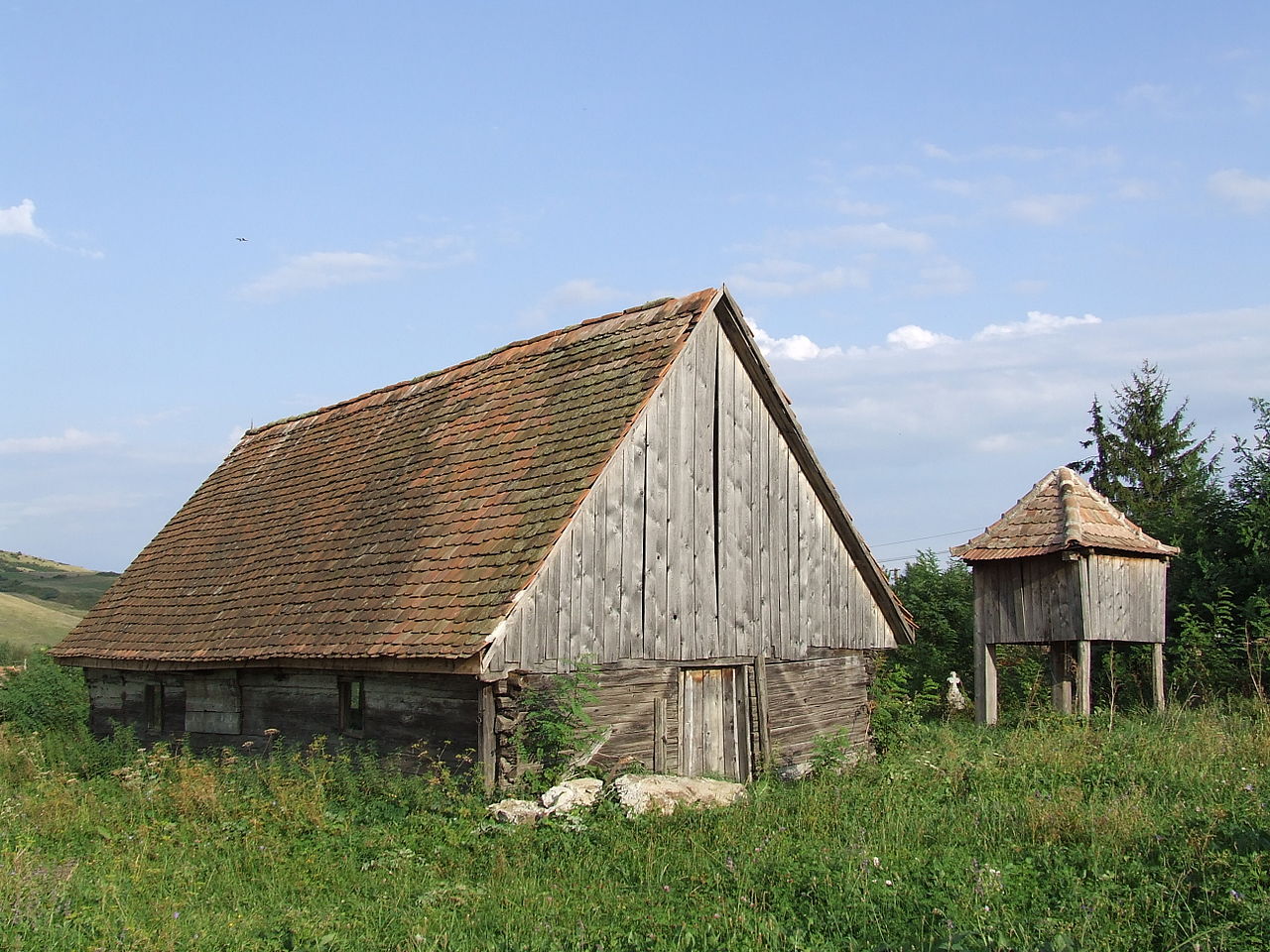 1280px Biserica de lemn din BrosteniSB01