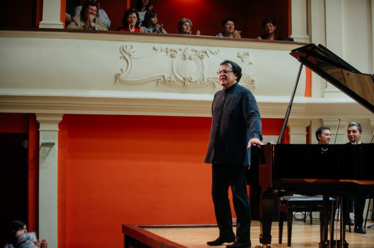 Un eveniment memorabil la Filarmonica de Stat Sibiu: Prezenţa pianistului rus Andrei Gavrilov