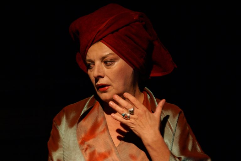 Ioana  Crăciunescu revine la Teatrul Radu Stanca