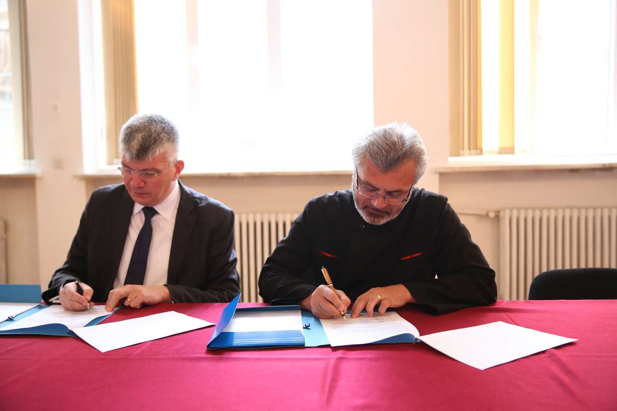 Acord în premieră în România/Studenții teologi sibieni vor putea face practică în penitenciare