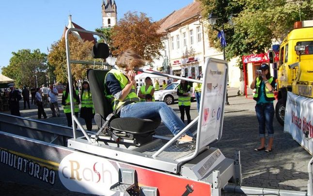Simulator de accidente și expoziție auto, la Mediaș