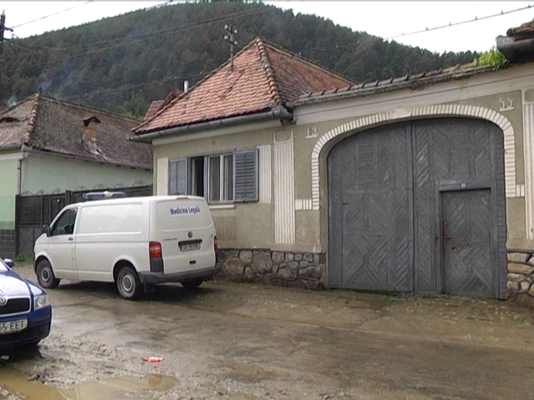 Incendiu la o casă din Rășinari, un bărbat a ars de viu