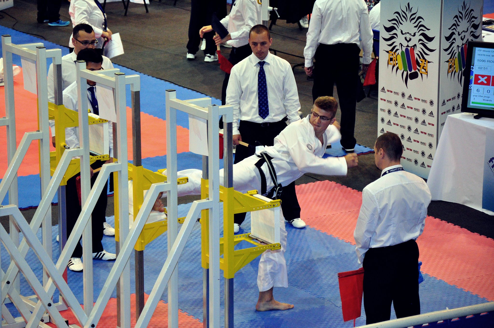 Dorian Neagu Campion 2015 Mondial Spargeri Forta