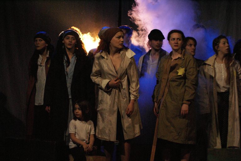 „Coro nero”, produs de Departamentul de Artă Teatrală (ULBS), participă la a doua ediție a Festivalului DRAMEDUCATION
