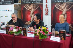 fits 4 teatrul japonez 2