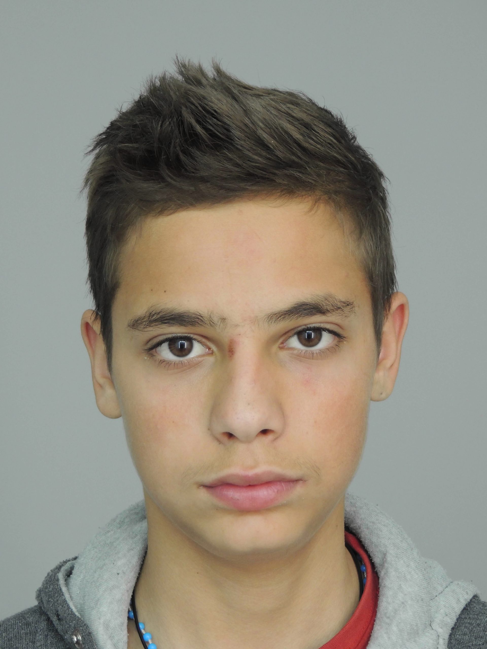 Tânărul care a evadat din arestul Poliției a fost găsit
