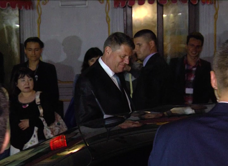 vlcsnap 2015 06 19 23h33m10s190