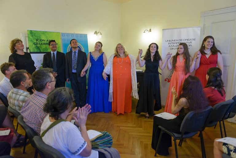 Duel între vioară și percuție la ICon Arts
