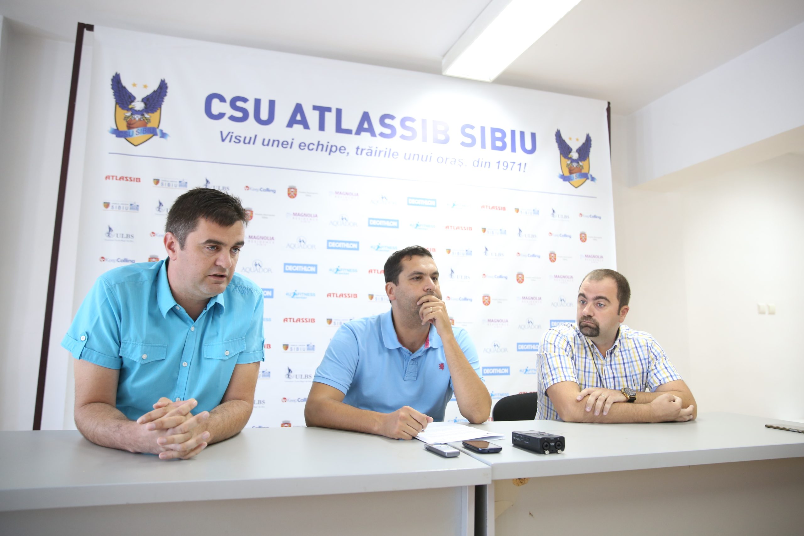 Nume noi la CSU Sibiu! Galben-albaştri au transferat şase jucători : trei americani, doi canadieni şi un român