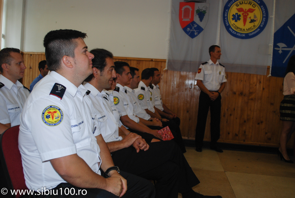 10 ani SMURD Cop  a Mic   16