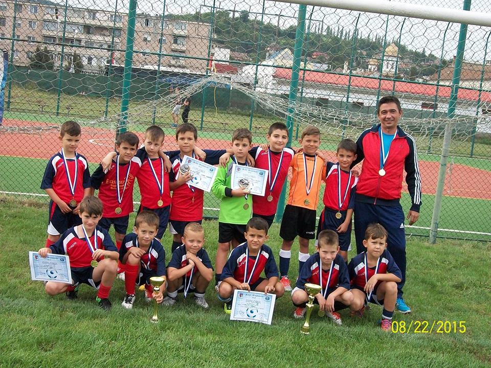 Grupa de 2007 de la Interstar Sibiu a câştigat turneul „Fotbal la Infinit”