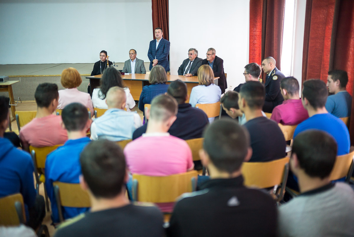Școala a început și pentru tinerii din Centrul de reeducare de la Buziaș