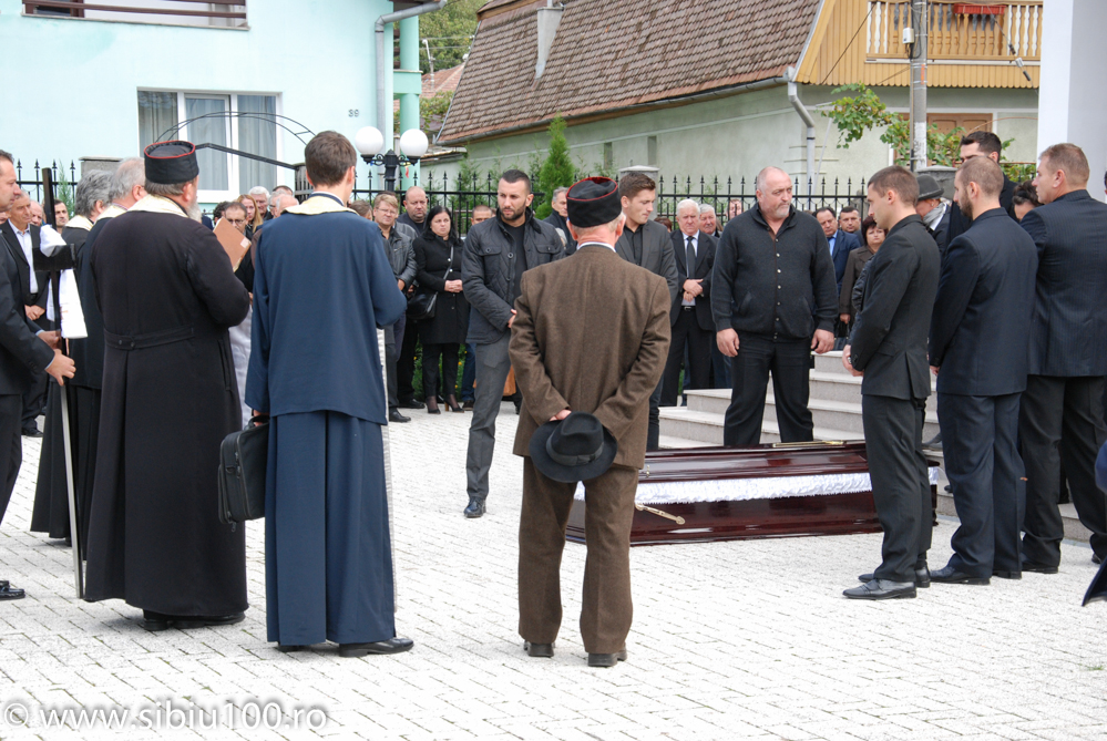 nmorm  ntare Marcel Piteiu 33