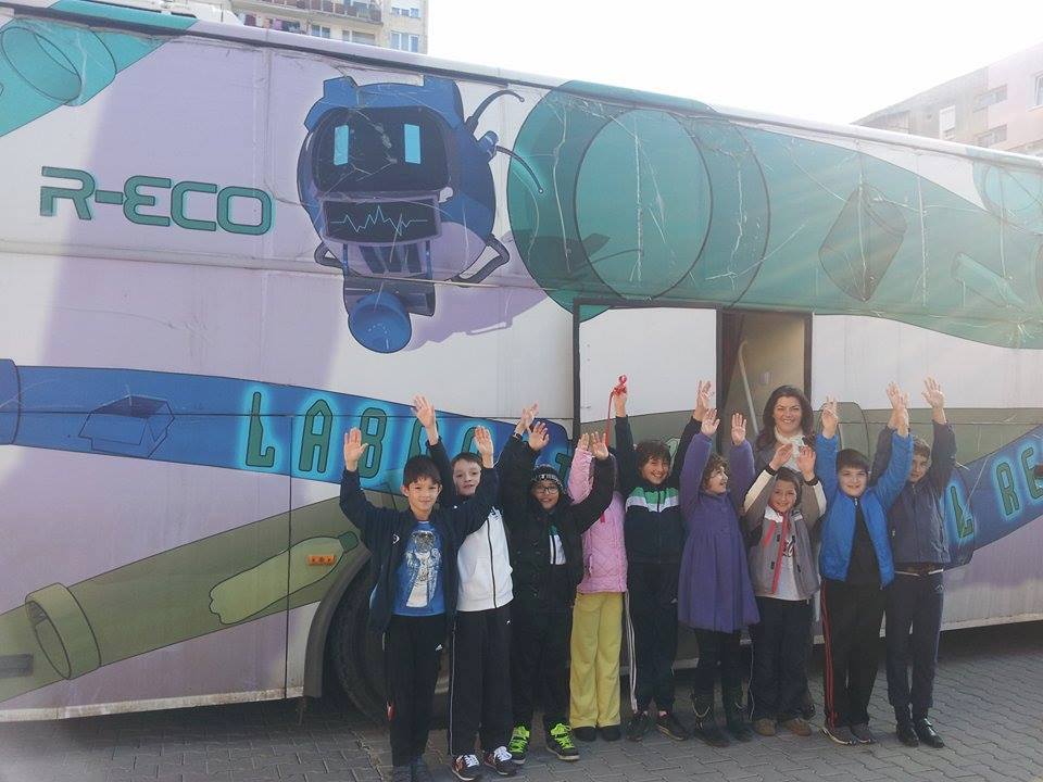 Autocarul high tech „Laboratorul Verde al Reciclării”, a ajuns la Mediaș