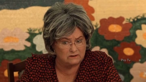 Stela Popescu interpretează impecabil un monolog dramatic și real despre învățământul românesc!