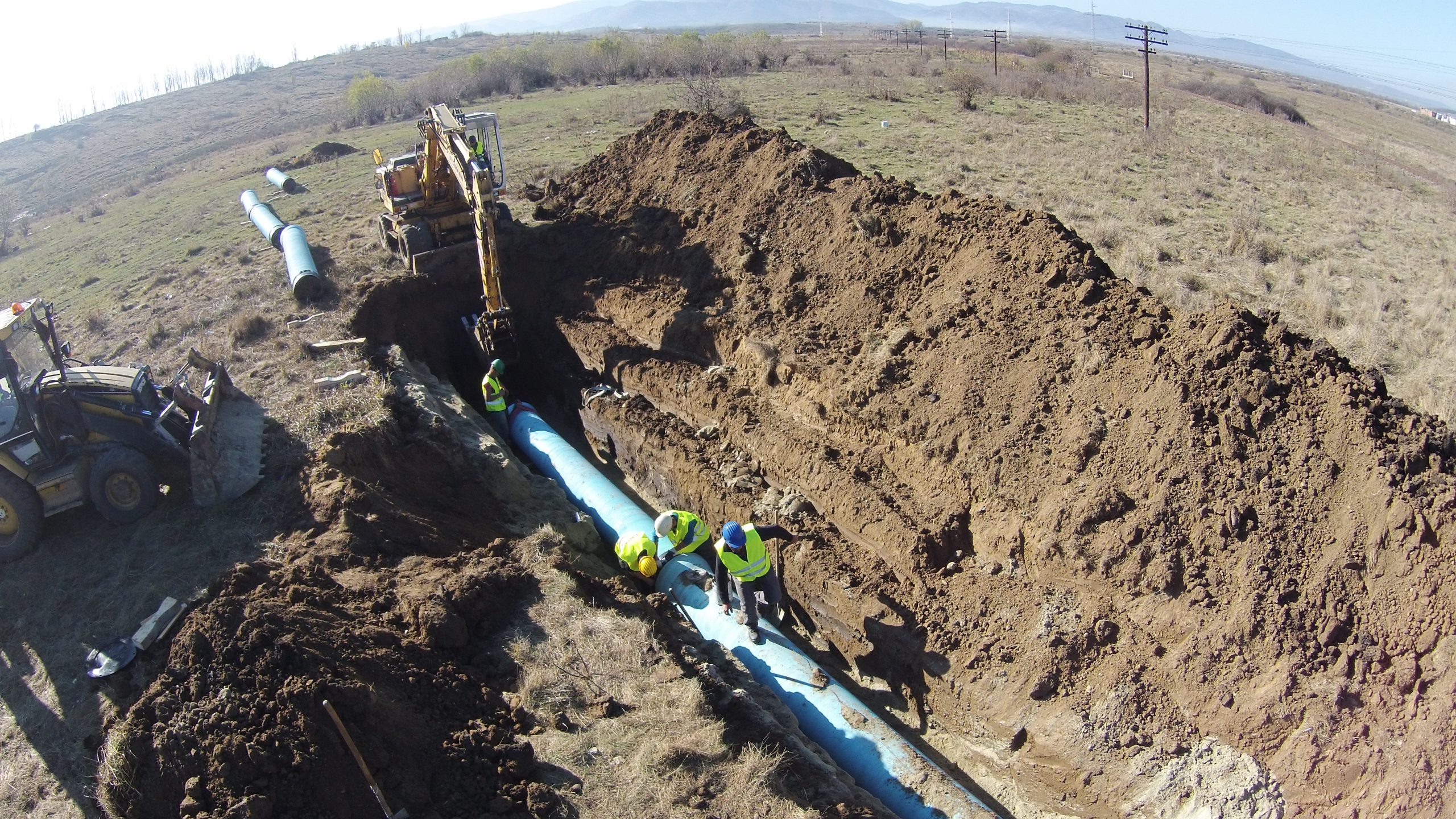 Aproape 74 km noi de Aducțiune vor oferi apă potabilă pentru 14 localități sibiene
