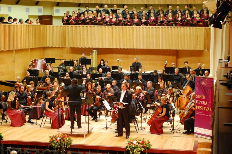 S-a încheiat „Sibiu Opera Festival”: peste 10.000 de spectatori în două săptămâni
