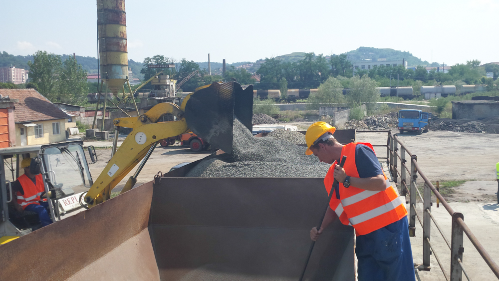 Nici de această dată, operatorul medieșean de drumuri nu și-a respectat promisiunea