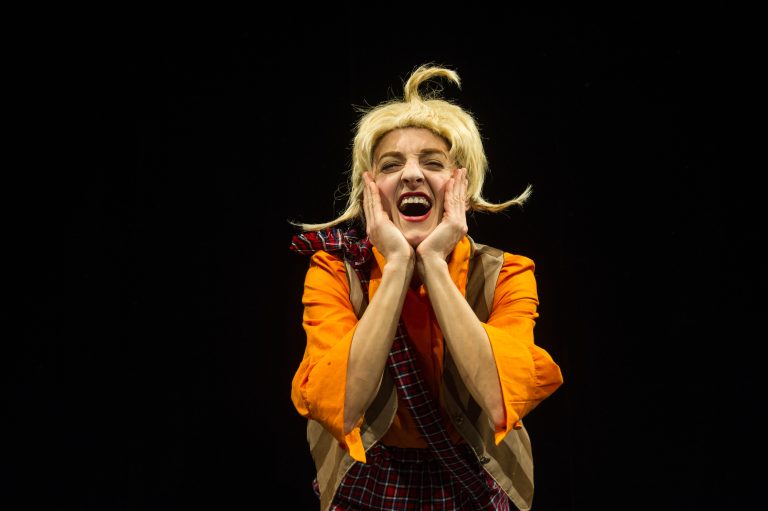 „Max und Moritz” în premieră la Teatrul „Gong” din Sibiu