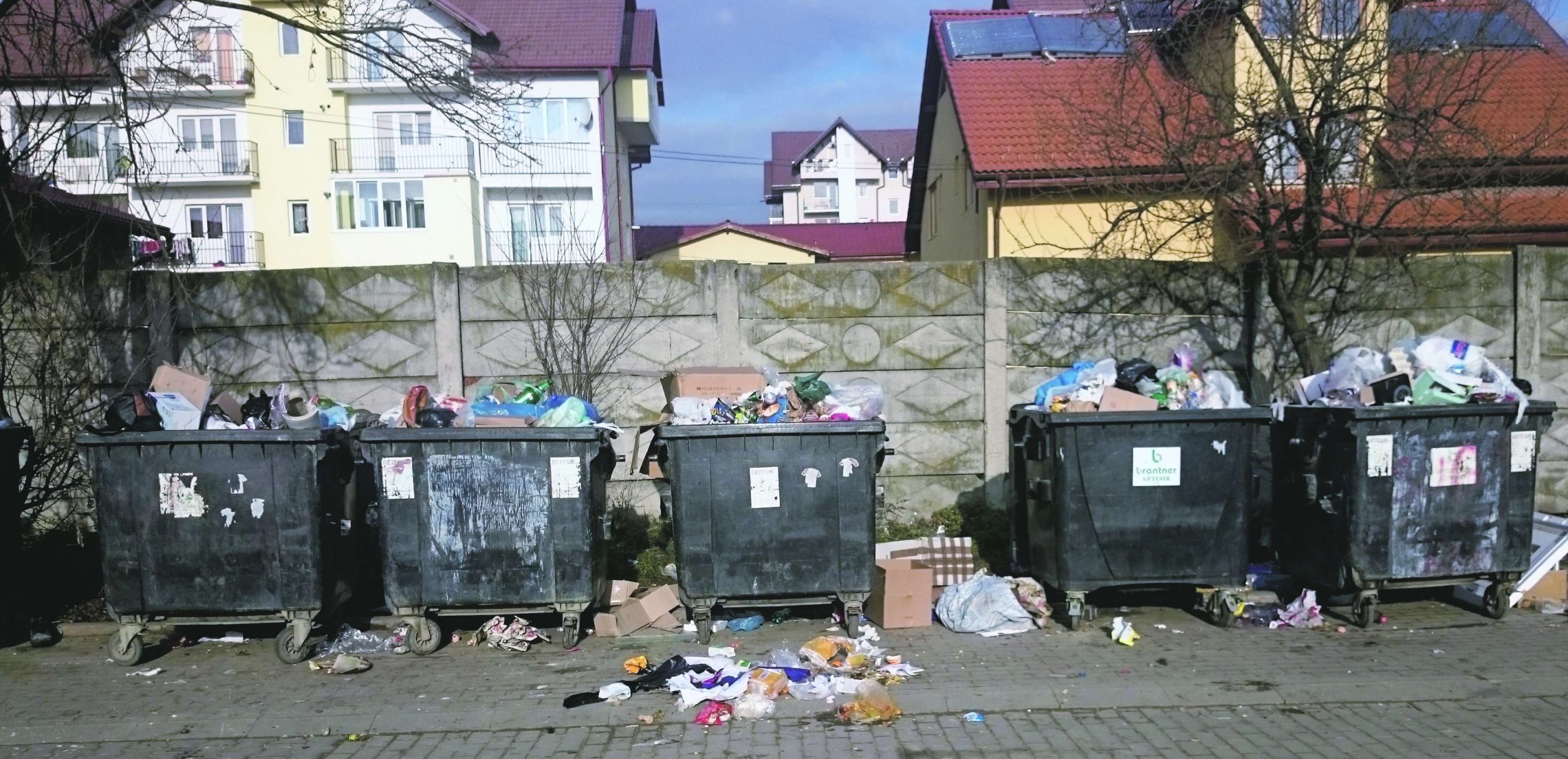 Colectarea selectivă a gunoiului din Sibiu, blocată de contestații